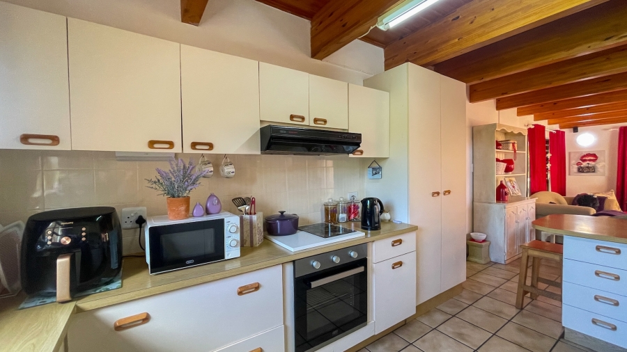 5 Bedroom Property for Sale in Glentana Western Cape